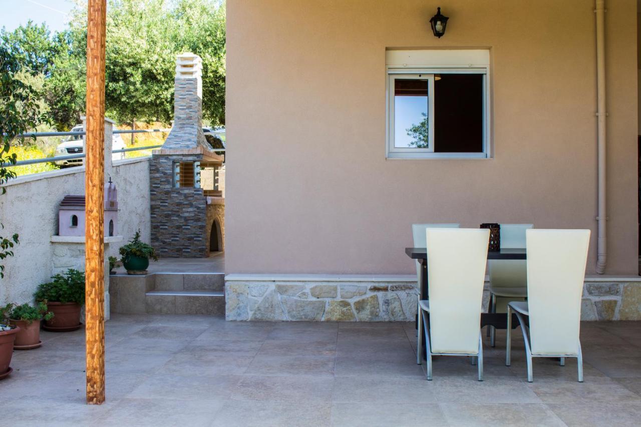 Lydia'S Apartment Stilos Exterior foto